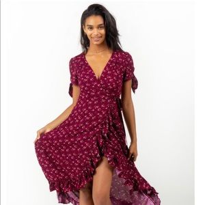 Francesca’s - NWOT - Khloe Floral Wrap Dress